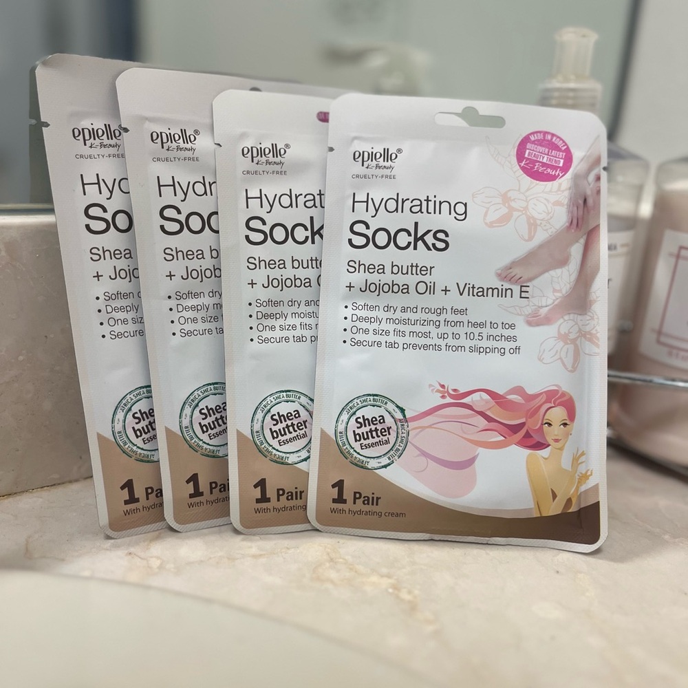 Epielle Hydrating Socks with Shea Butter
